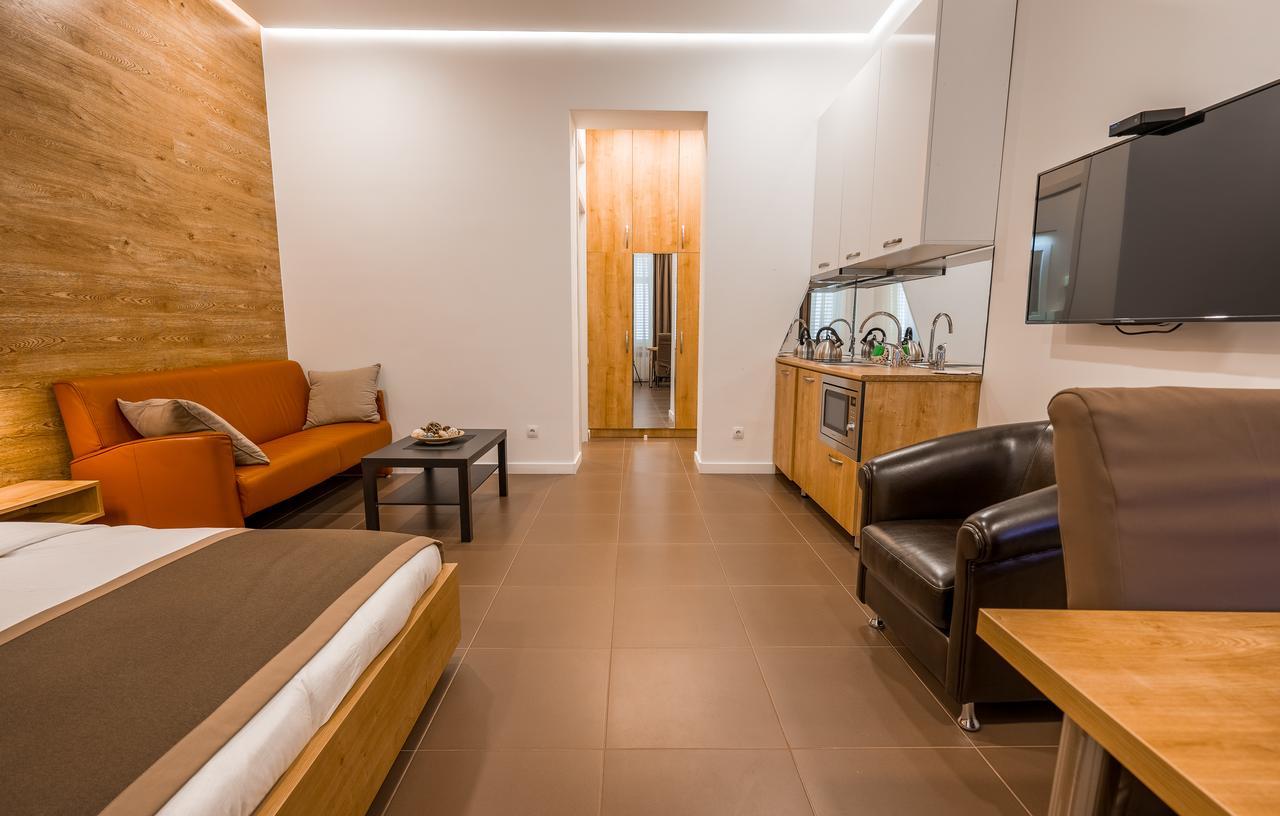 Luxury Apartments On Central Avenue Tbilisi Exterior photo